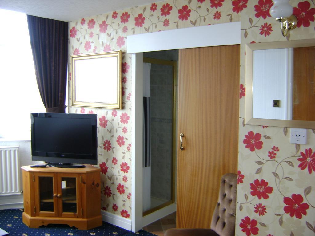 Athenry Guest House Blackpool Esterno foto
